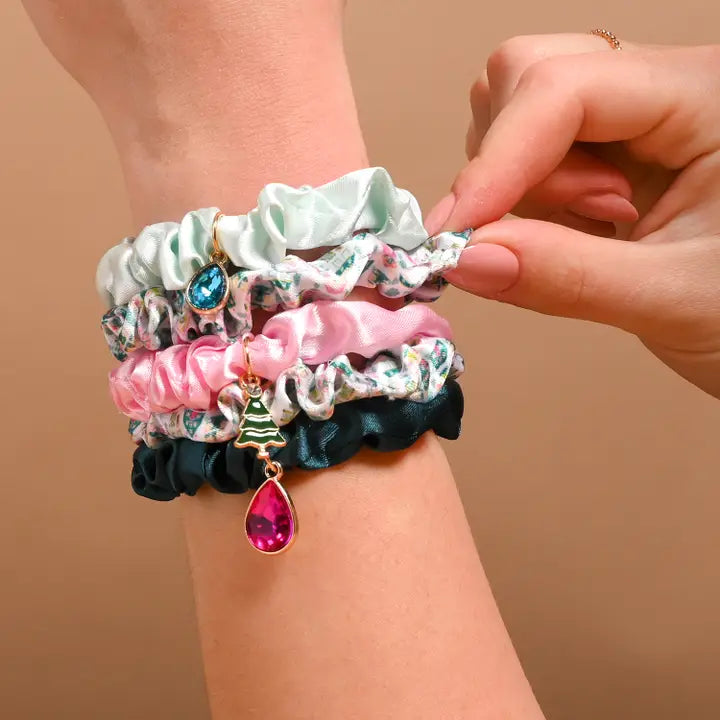Scrunchie Charm Set-Sugarplum Lane