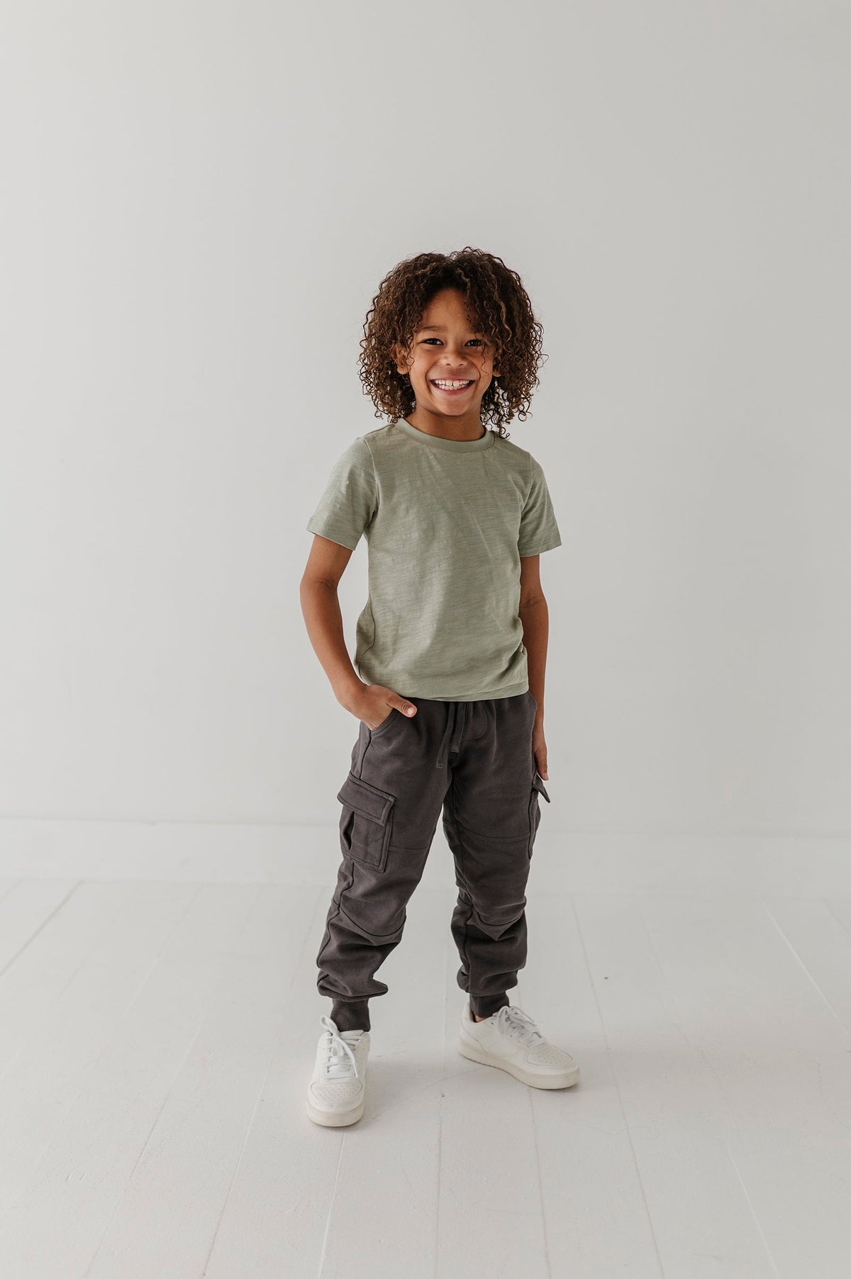 Boys Cargo Fleece Pant in Thunder