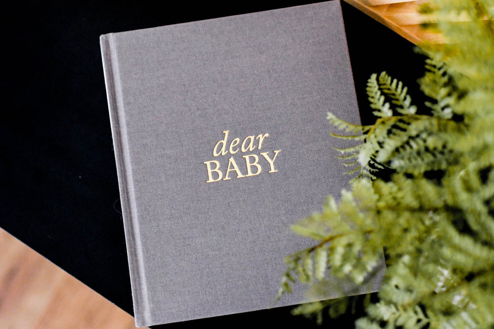 Dear Baby: A Pregnancy Prayer Journal & Memory Book For Moms - Gray