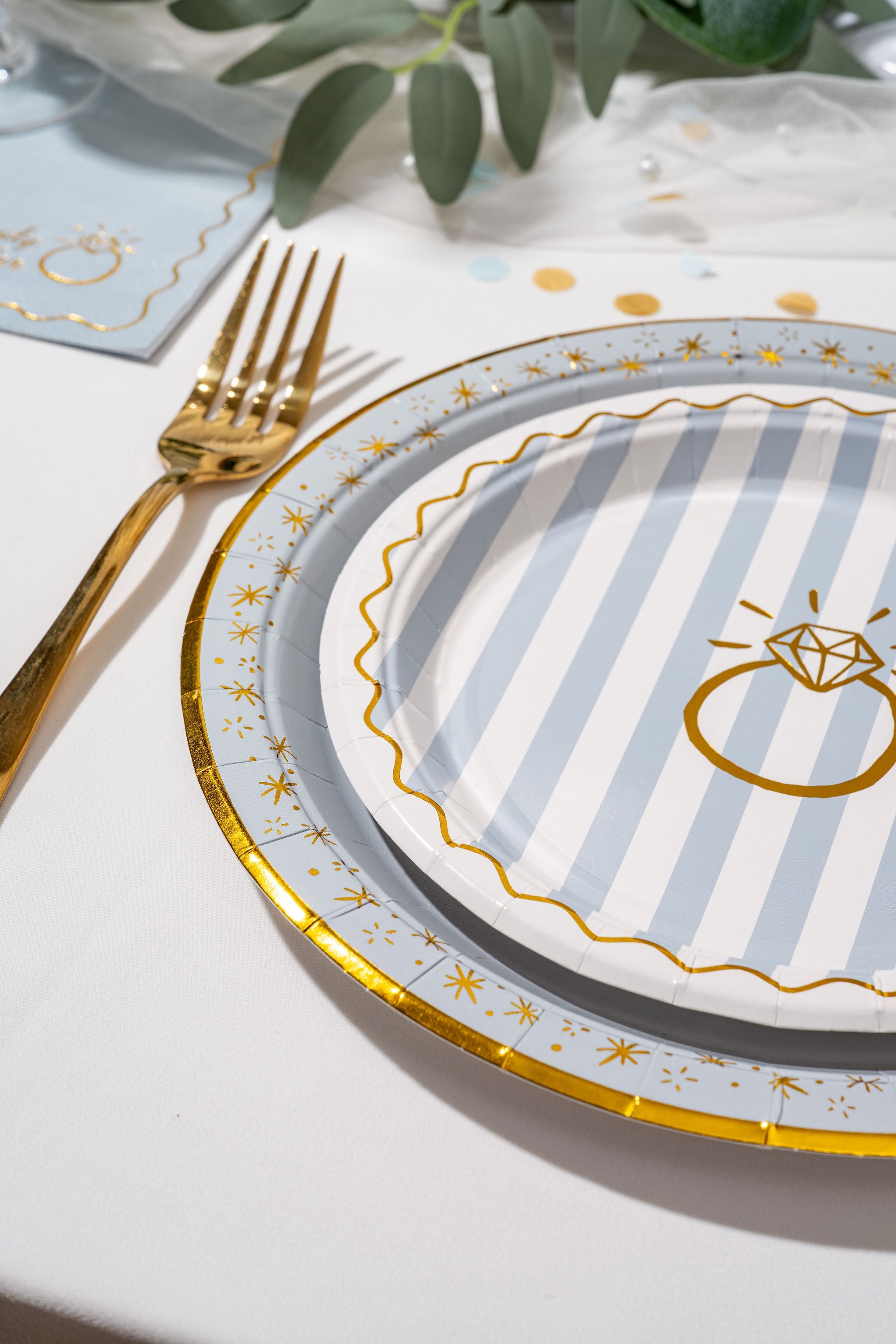 Happily Ever After Cake Plates