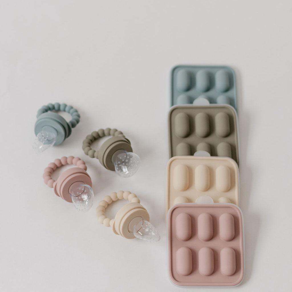 Silicone Fruit feeder & Ice Tray Set