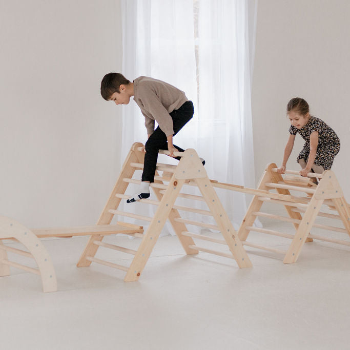 Climbing Triangles & Arch Sets