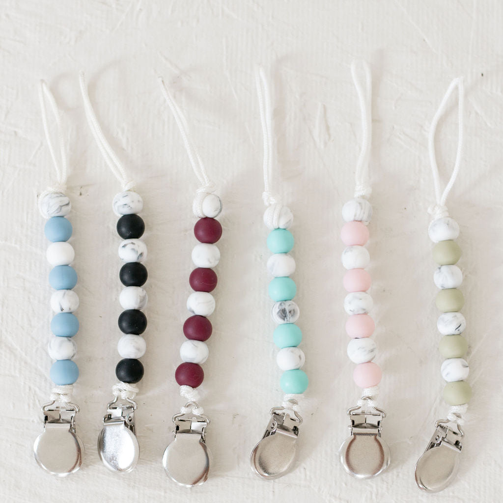 Finch Pacifier Clip