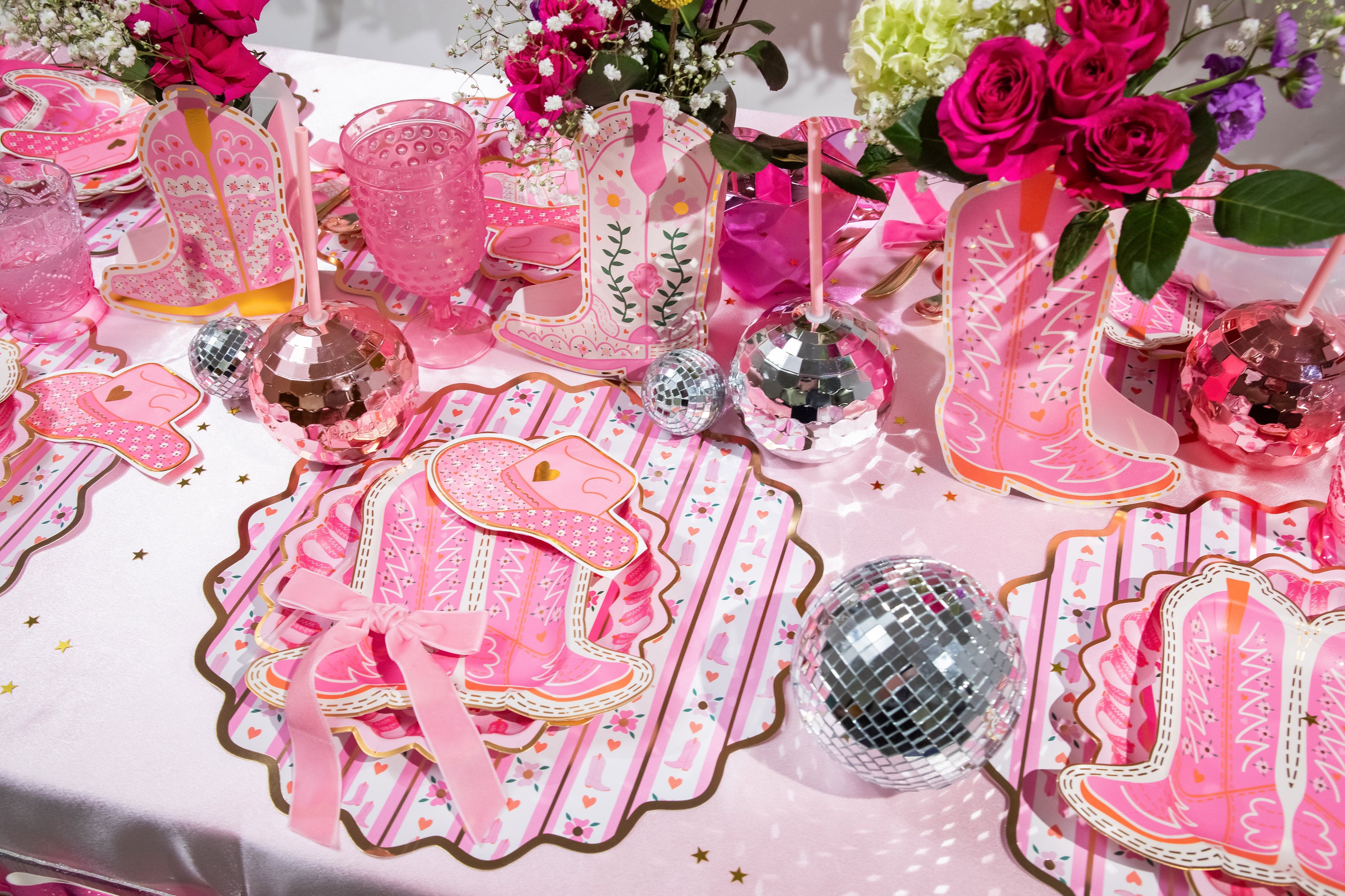 Cowboy Boot Dessert Plates (10 count)