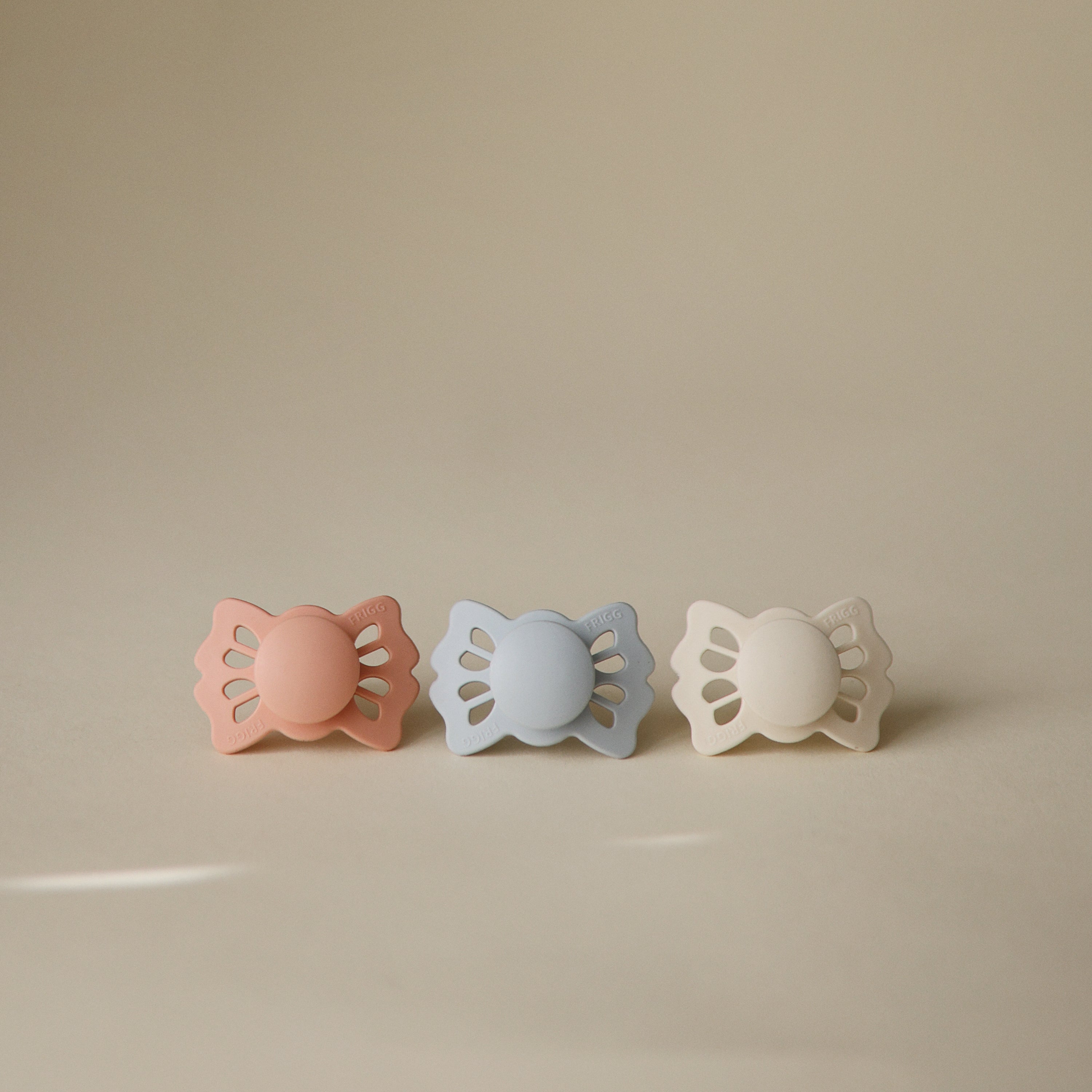 FRIGG Lucky Symmetrical Silicone Pacifier 2-Pack (6-18 Months)