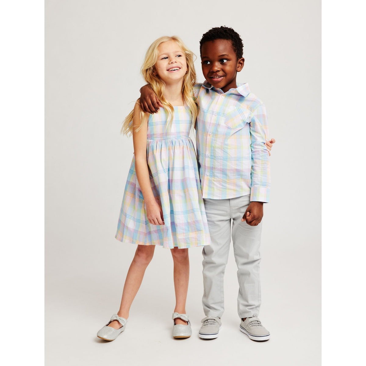 Kids (5-7) White Plaid Pastel Buttondown Shirt