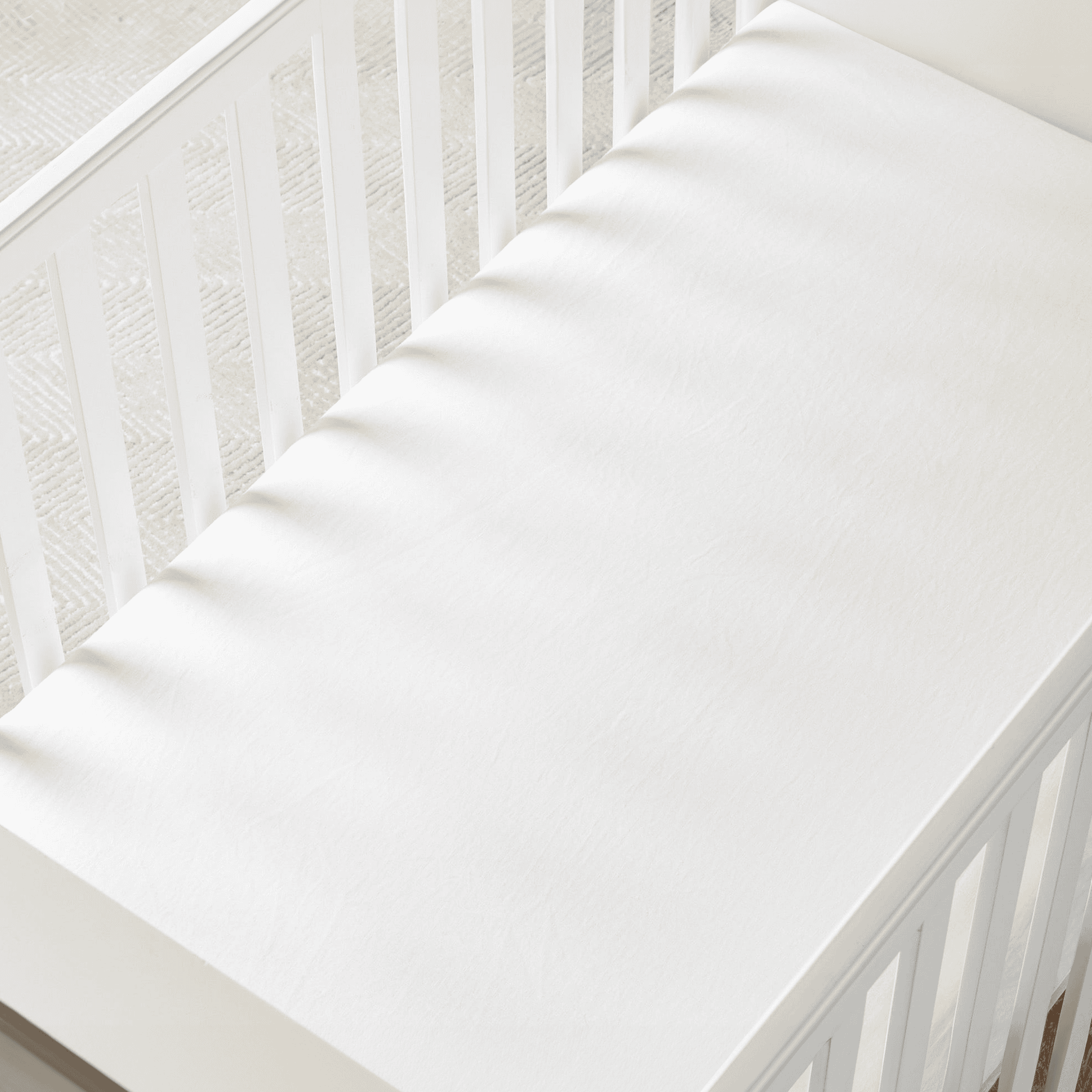 Bamboo Crib Sheet in White
