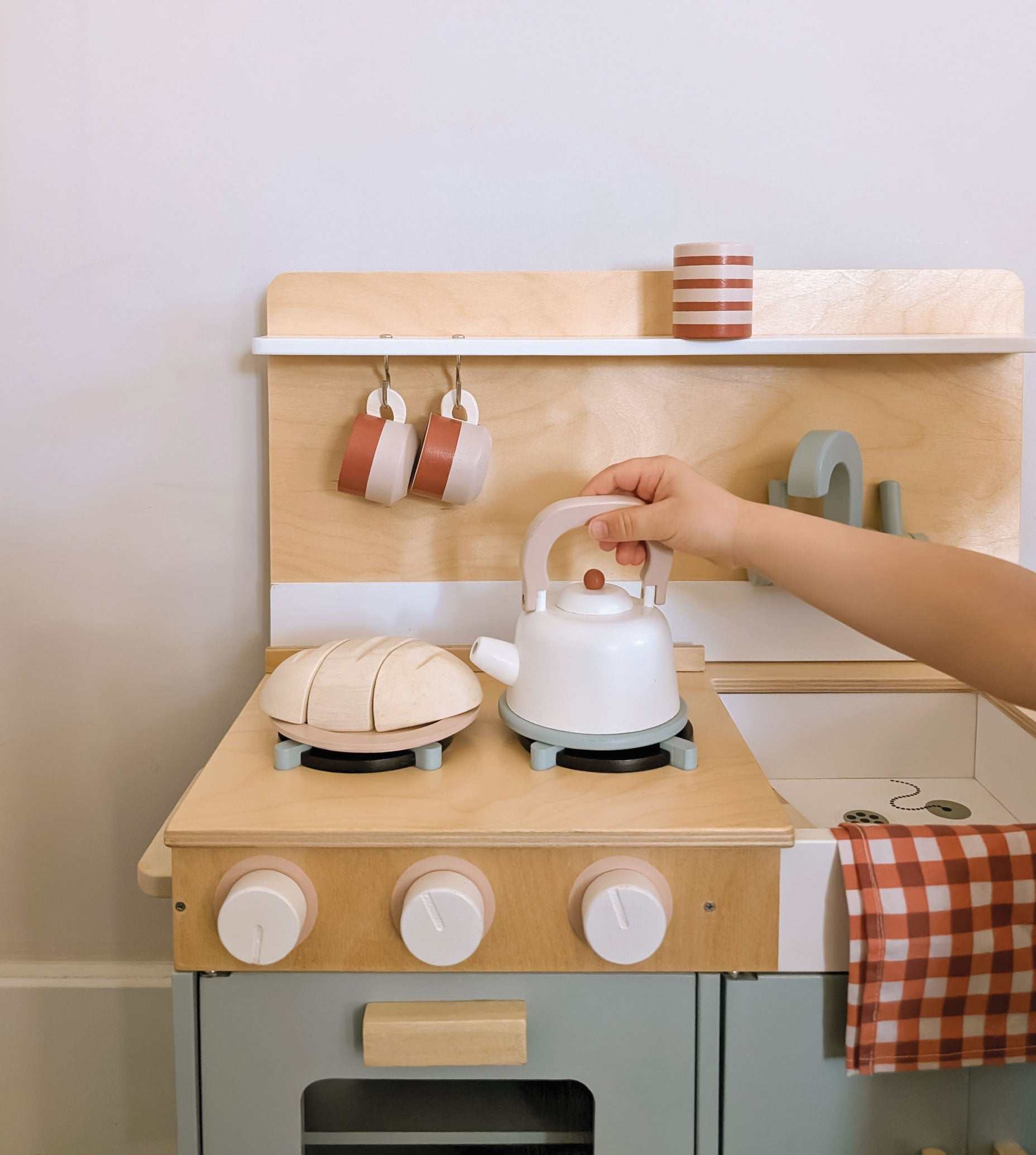 Home Kitchen