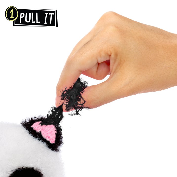 Fluffie Stuffiez Panda Small Collectible Feature Plush