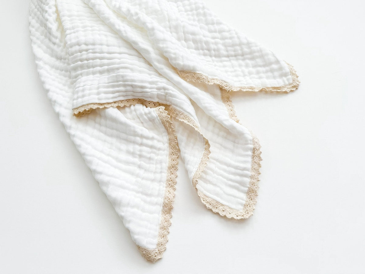 Cream Lace Muslin 6-Layer Blanket