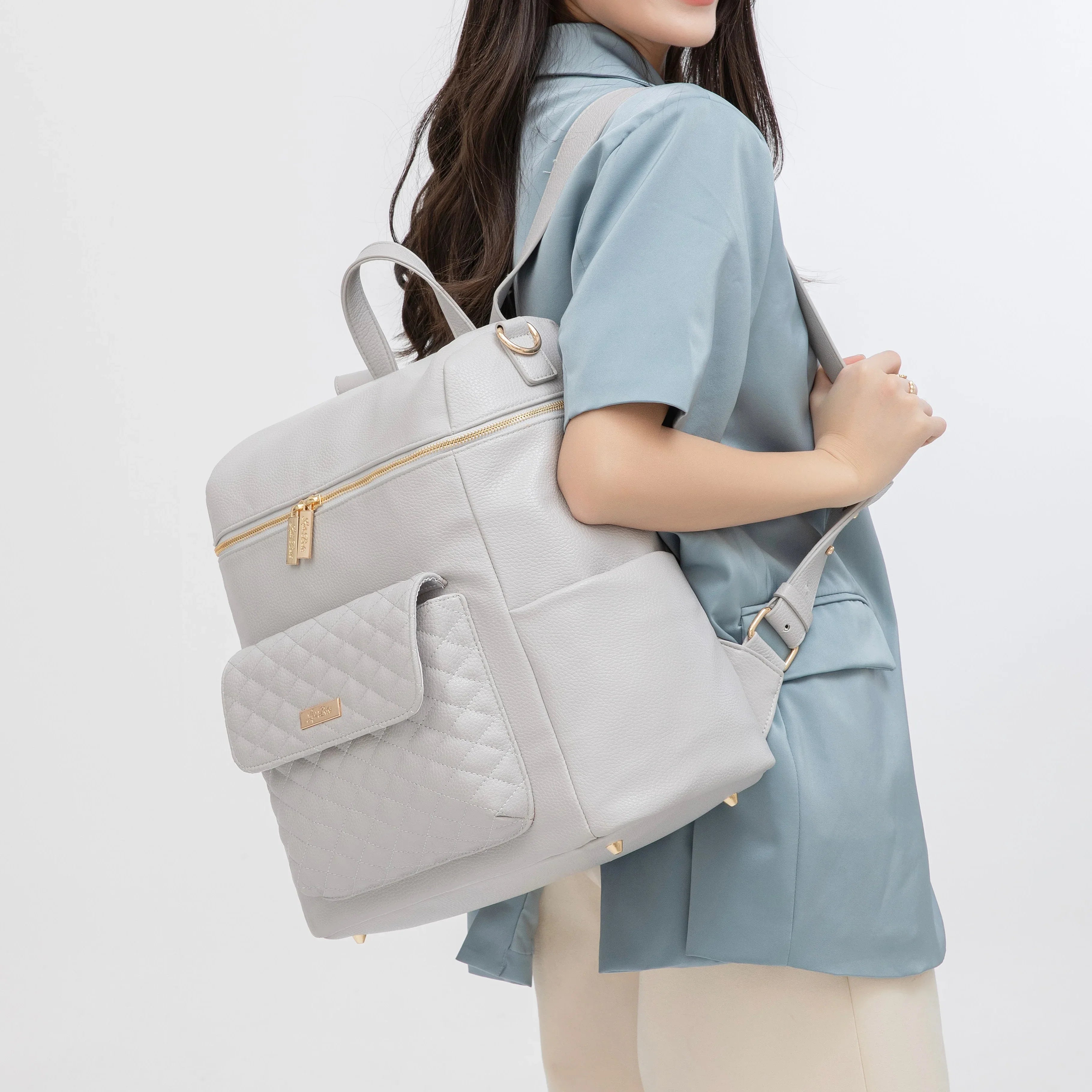 Signature Diaper Bag Stone Grey