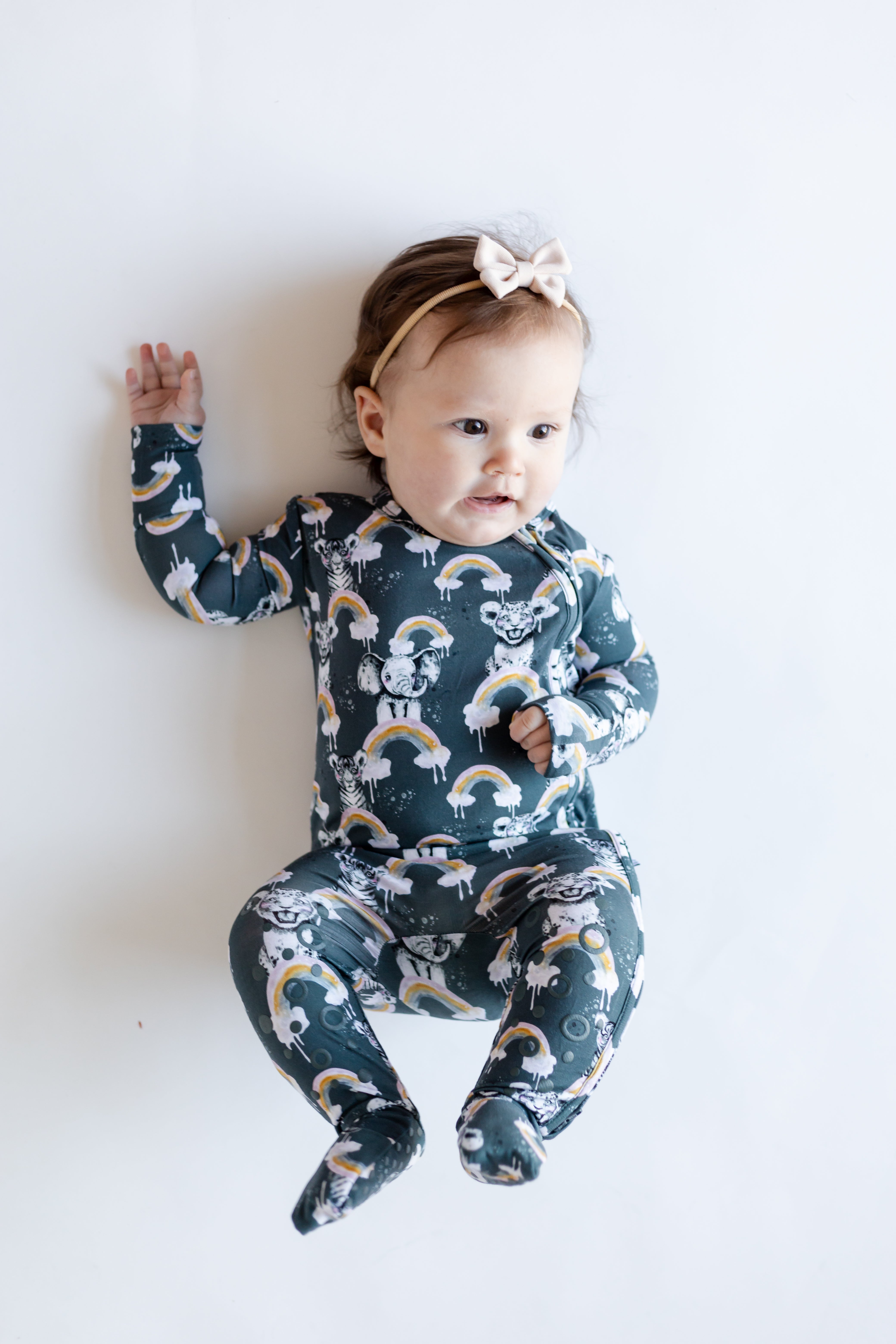 Knee-Grip Rainbow Safari Convertible Footie
