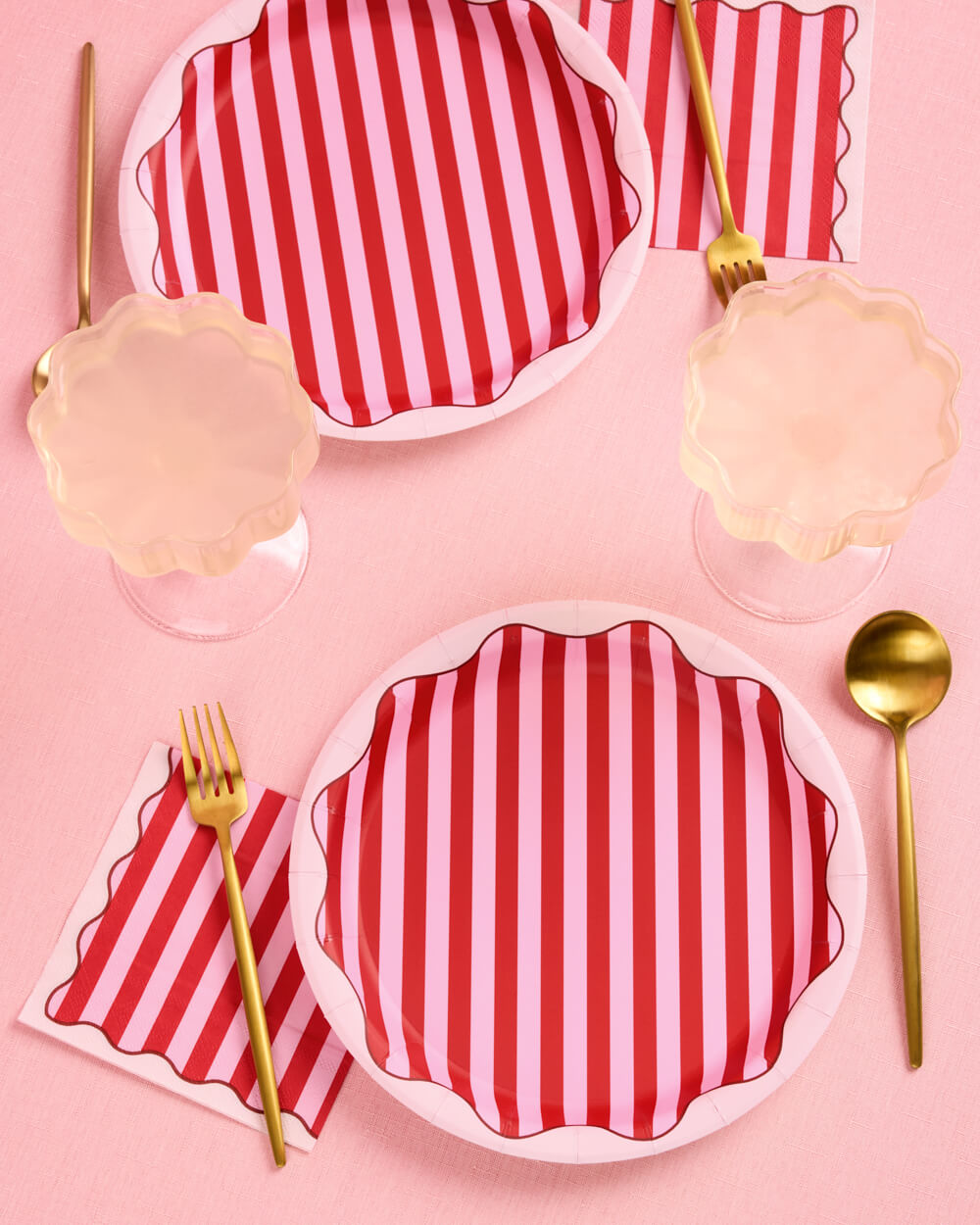 Candy Stripe Plates - 10 paper plates, 9in