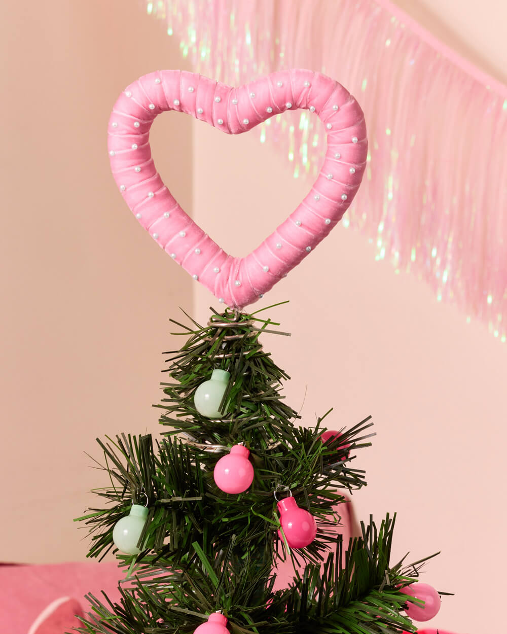 Love & Pearls Treetopper - pink heart treetopper