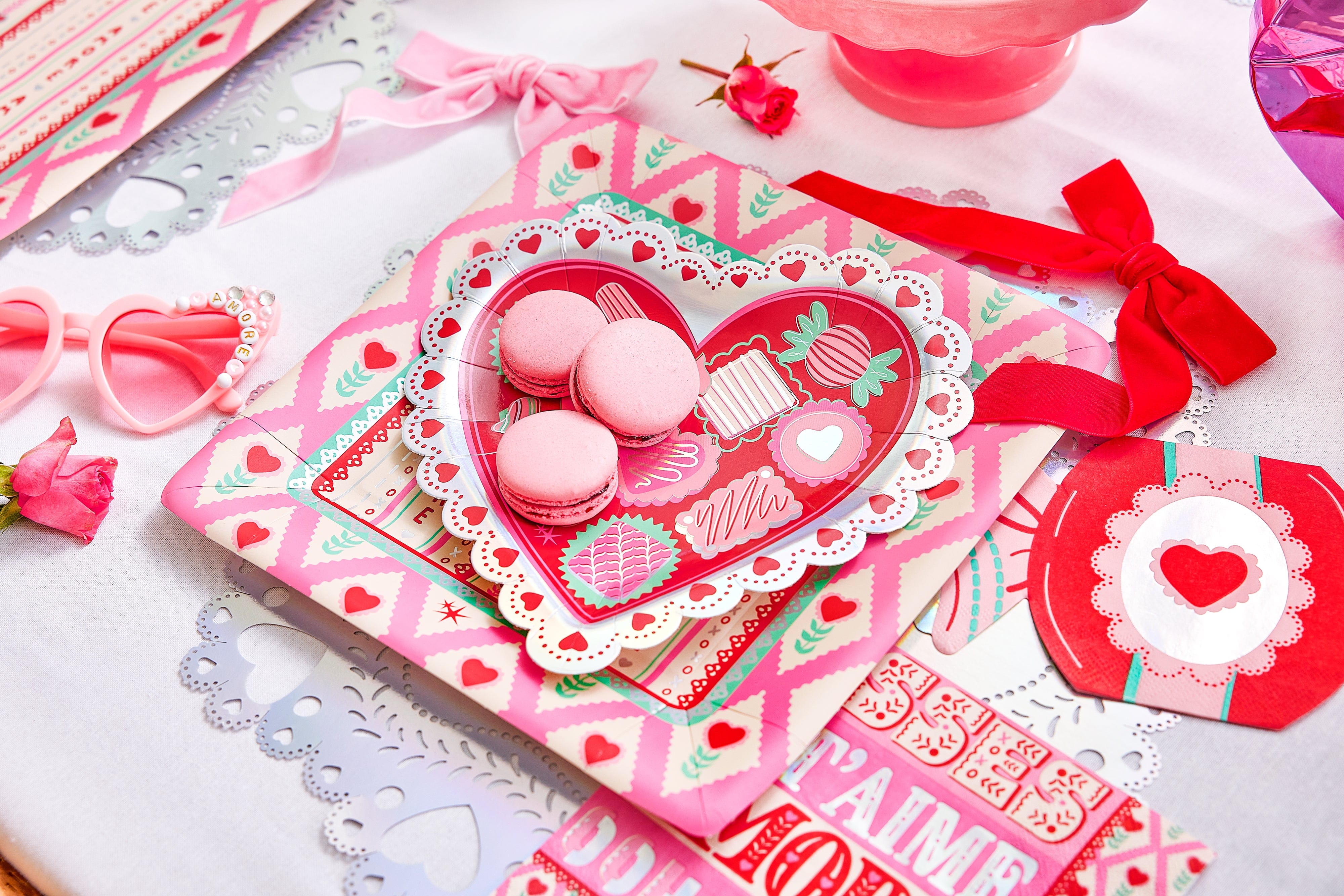 Sweetheart Candy Shaped Napkins (20 count)